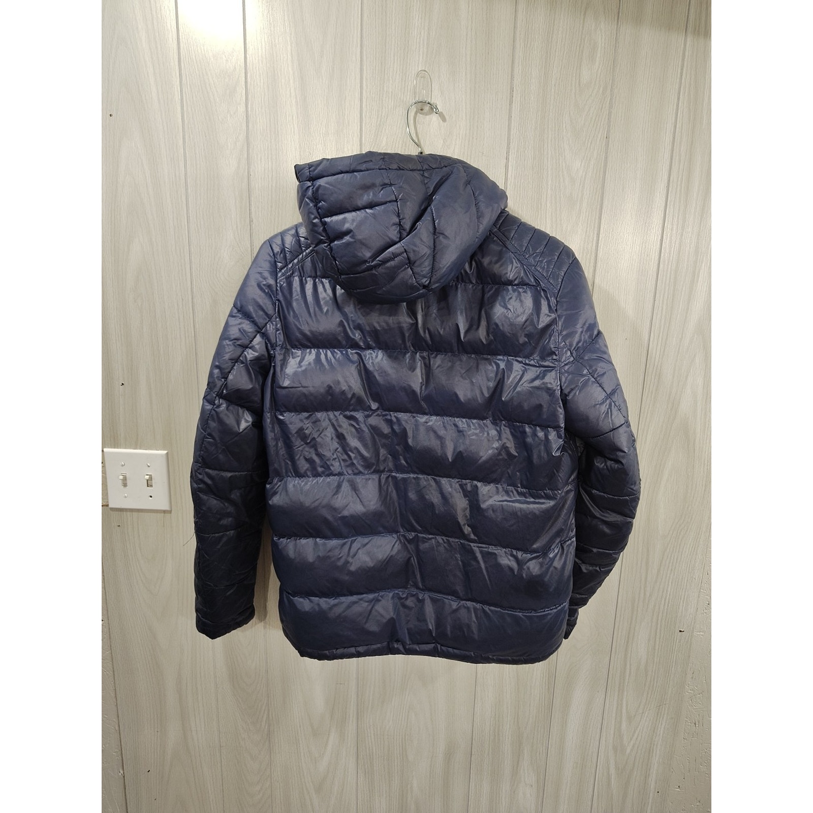 Guess Men Puffer Jacket Coat Size M Navy Blue Solid Warm Stylish Outdoors — image 3 of 8